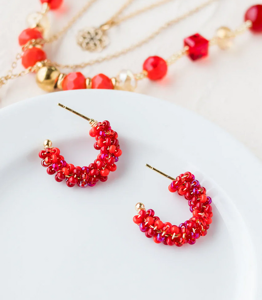 Beaded hoop earrings – Red